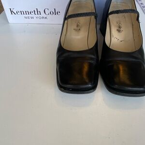 Kenneth Cole Black Leather Shoes